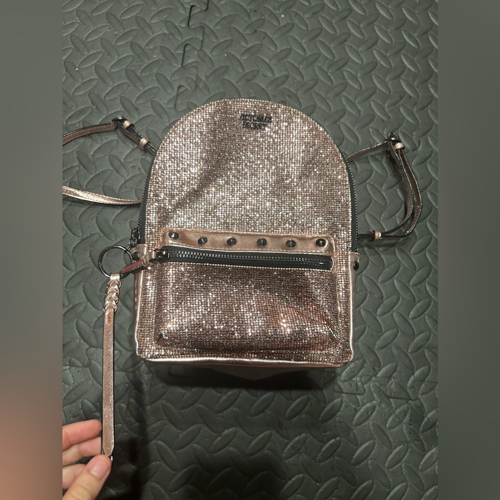Victoria Secret Backpackq